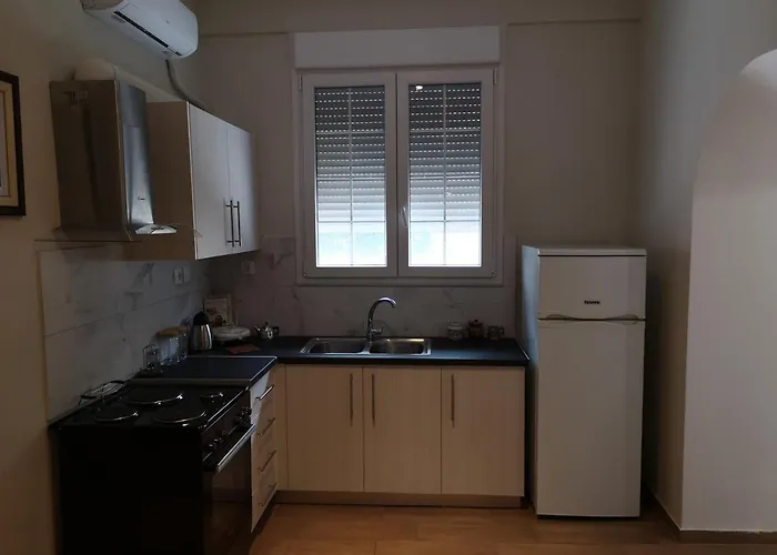 Leonidas Ii Traditional House In Appartement Sparta