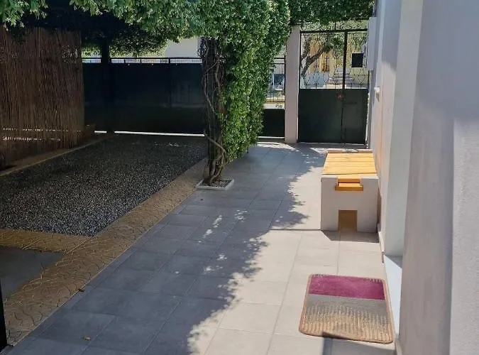 Leonidas Ii Traditional House In Appartement Sparta